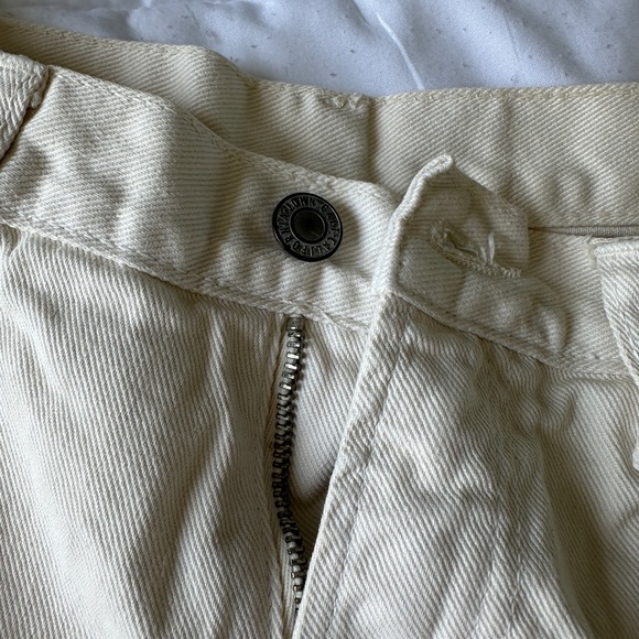 BRANDY MELVILLE - high waisted shorts - Picture 4 of 4